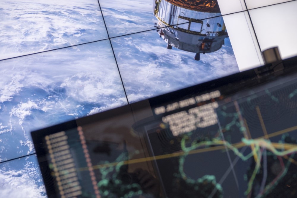 Space Control Computer 1000X666