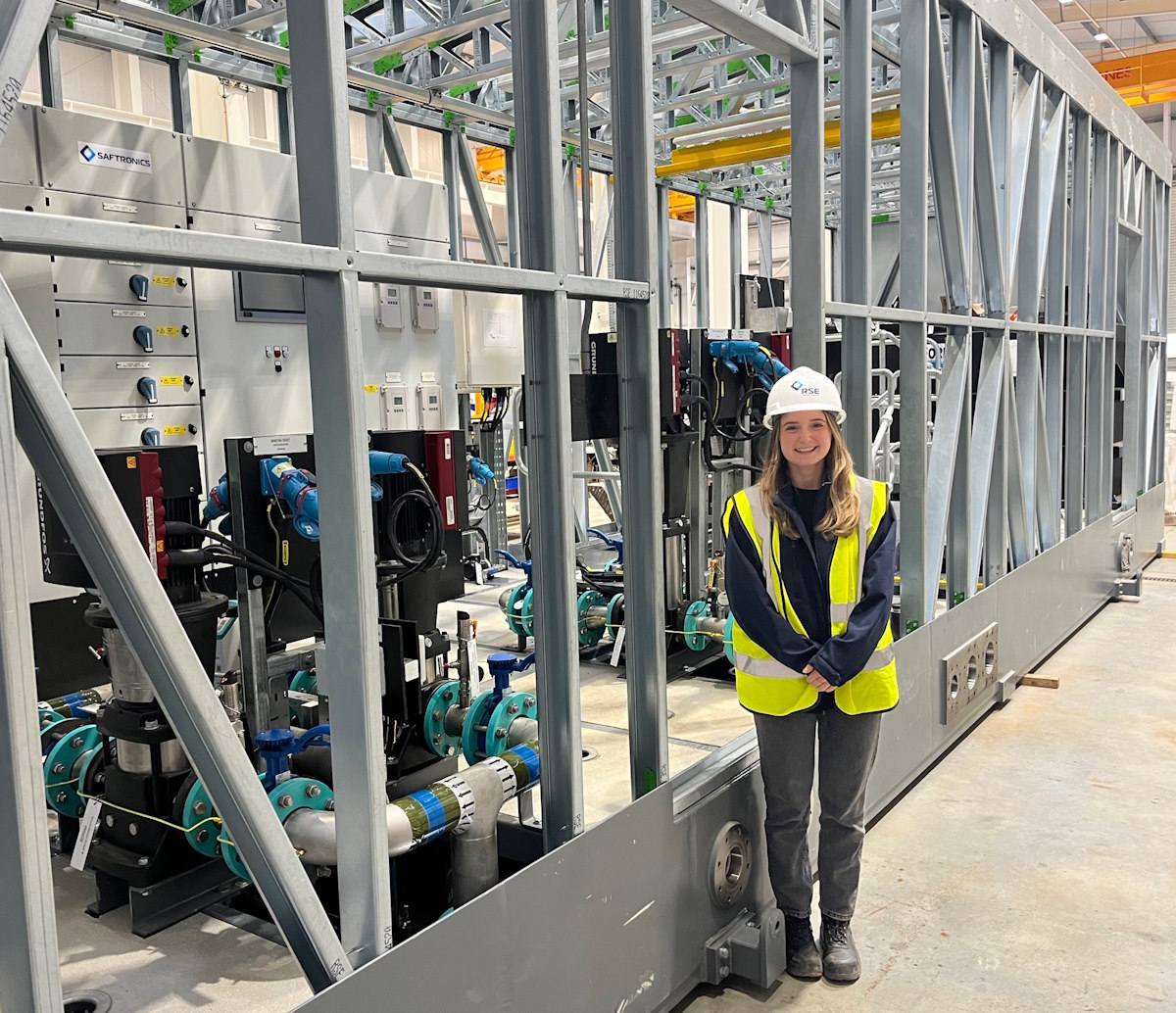 Isabel standing in front of Velocity cafe in inverness